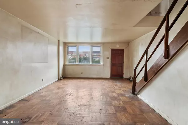 Philadelphia, PA 19149,7213 BROUS AVE