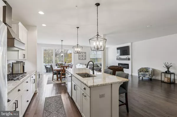 Glen Mills, PA 19342,48 HUNTERS LN