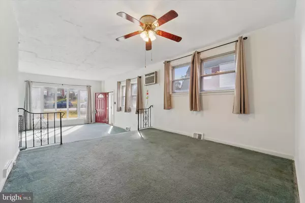 Chester, PA 19013,732 E 25TH ST