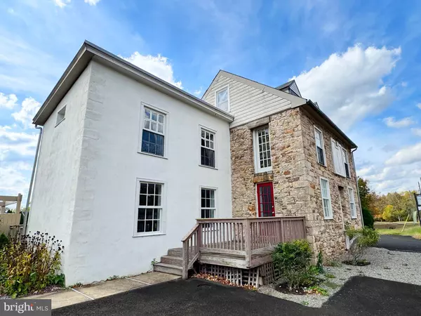 Doylestown, PA 18901,340 N BROAD ST #1B