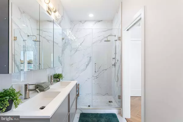 Washington, DC 20003,1516 EAST CAPITOL ST NE #F