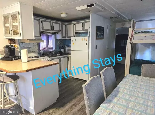 Grasonville, MD 21638,111 BEACH HARBOR F