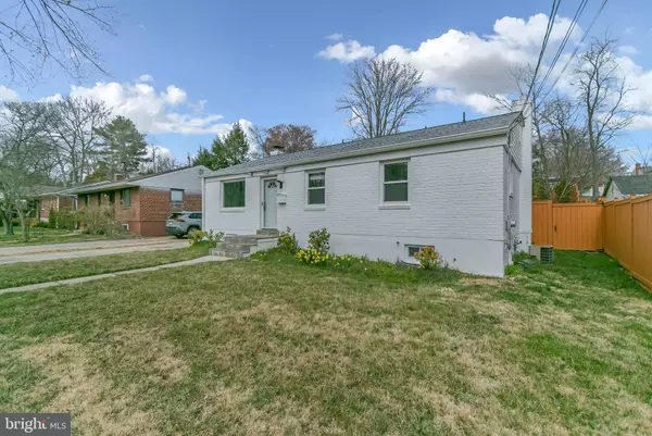 4715 BOILING BROOK PKWY, Rockville, MD 20852