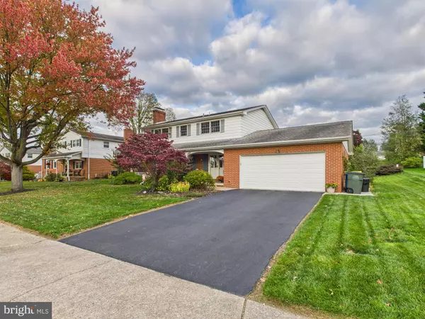 York, PA 17402,445 QUAKER DR