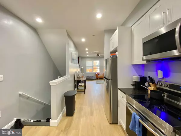 Philadelphia, PA 19122,1932 N 8TH ST #2