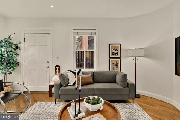 Washington, DC 20005,6 LOGAN CIR NW #2