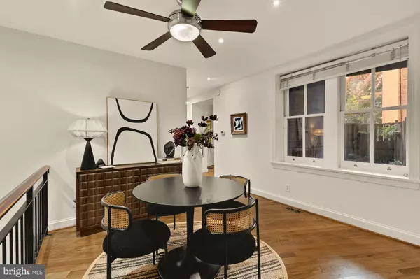 Washington, DC 20005,6 LOGAN CIR NW #2