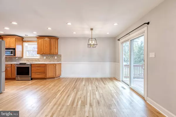 Severna Park, MD 21146,617 OAK LN