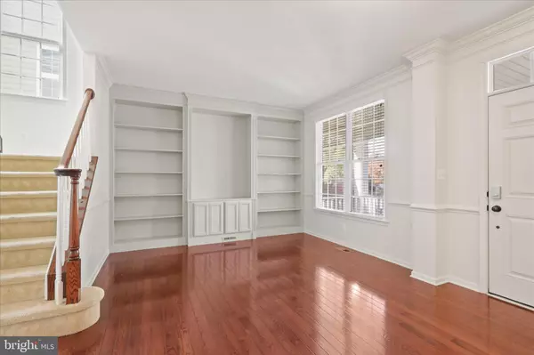 Haymarket, VA 20169,15221 LONDONS BRIDGE RD