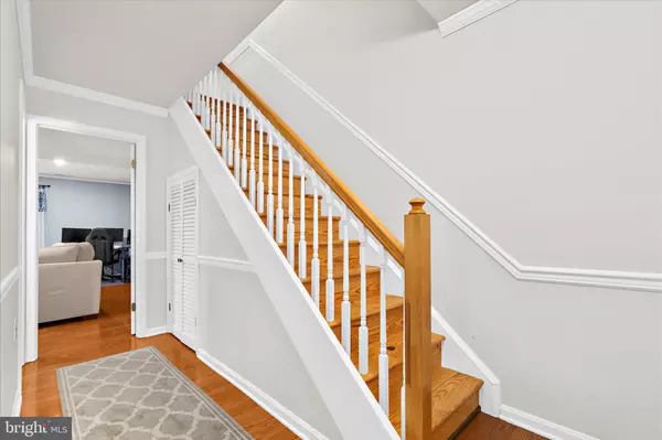 Arnold, MD 21012,493 COLONIAL RIDGE LN