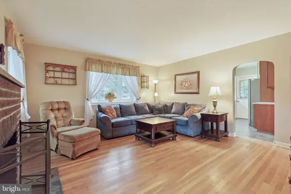 Willow Grove, PA 19090,1724 ALBA RD