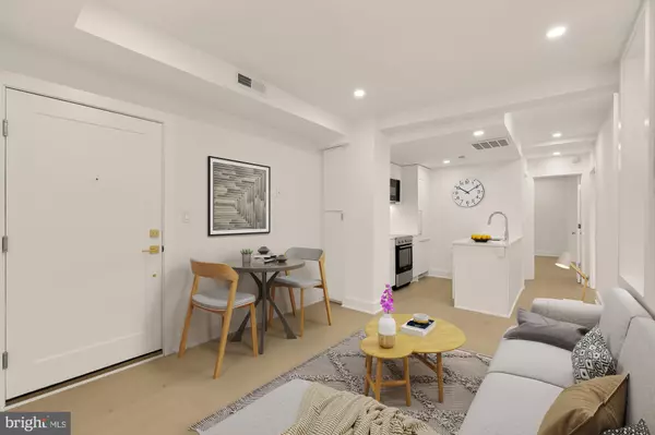 Washington, DC 20008,2116 KALORAMA RD NW #104