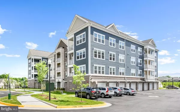 Sterling, VA 20164,21894 HAWKSBILL HIGH CIR #201