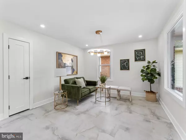 Oaklyn, NJ 08107,506 OAKLAWN AVE