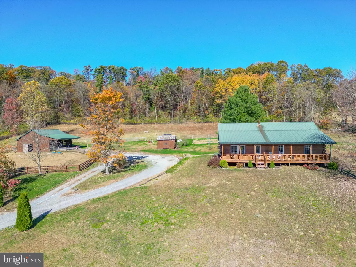 Mount Pleasant Mills, PA 17853,160 WOODPECKER DR