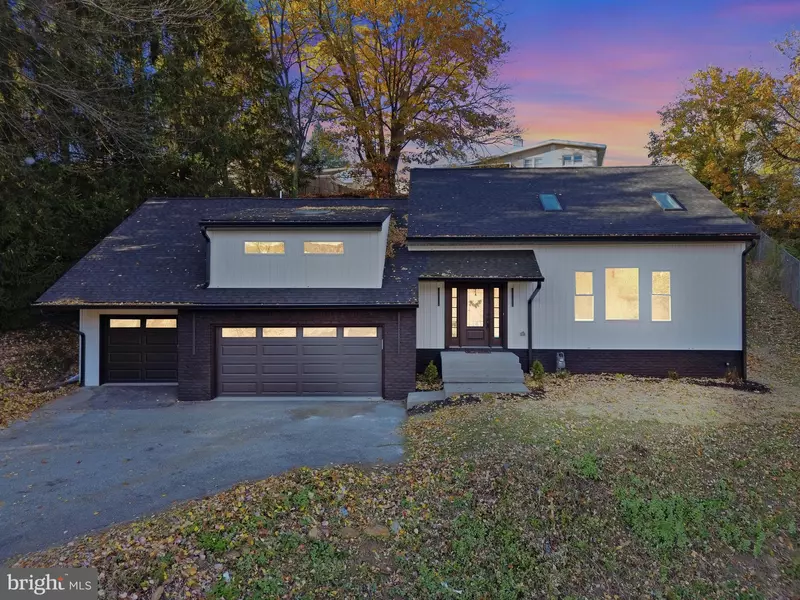 1321 VALLEY VIEW RD, York, PA 17403