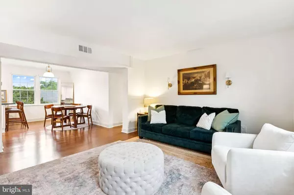 Alexandria, VA 22307,6625 10TH ST #C2