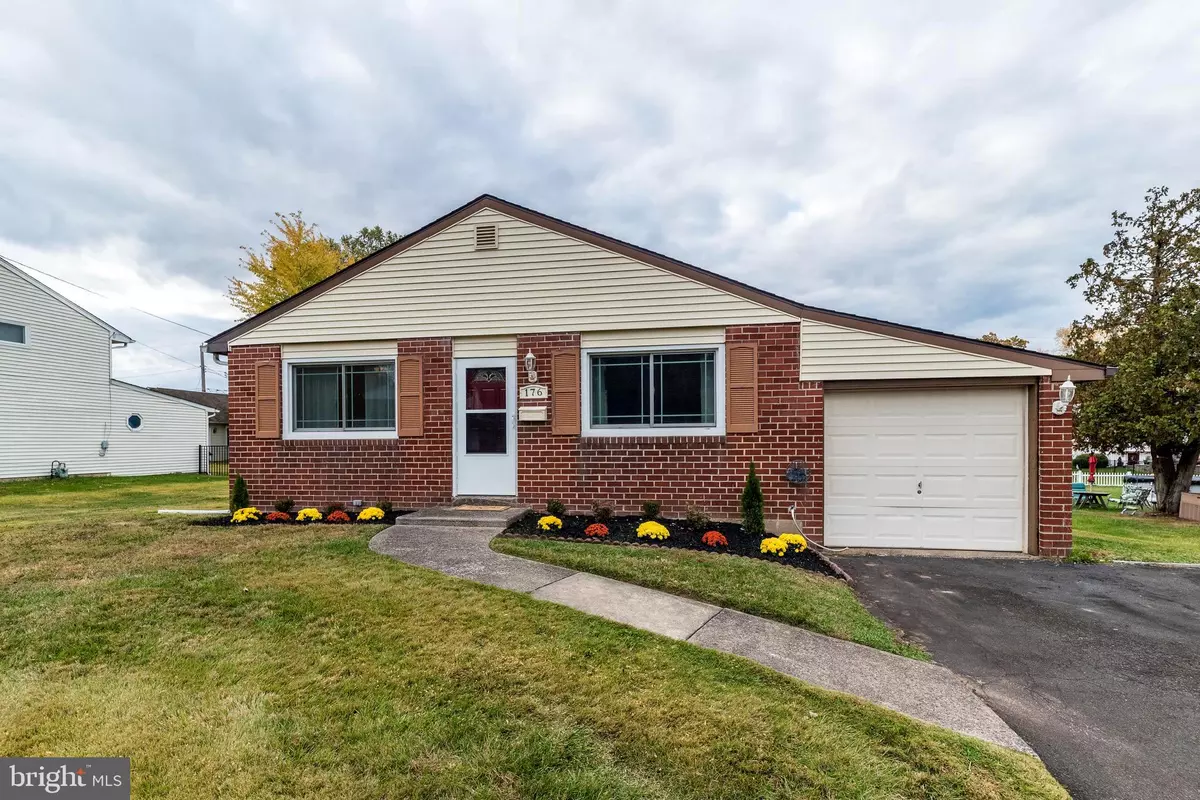 Warminster, PA 18974,176 WESTBURY DR