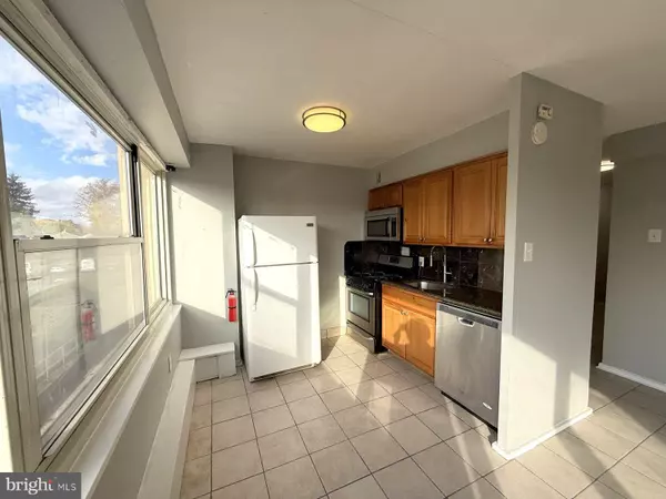 Cherry Hill, NJ 08034,210 BARCLAY TOWERS