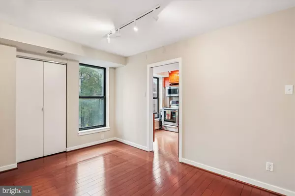 Washington, DC 20037,2501 K ST NW #5A