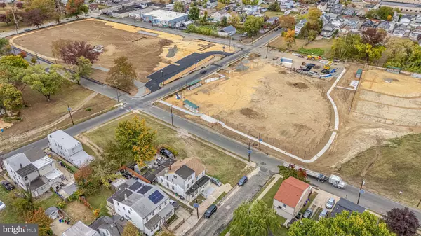 Camden, NJ 08105,100 E 28TH ST