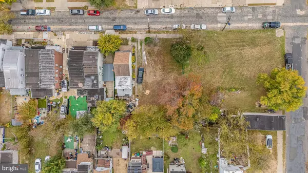 Camden, NJ 08105,100 E 28TH ST