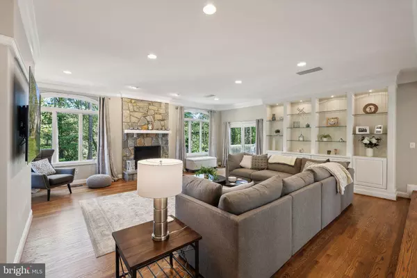 Vienna, VA 22182,1284 COBBLE POND WAY