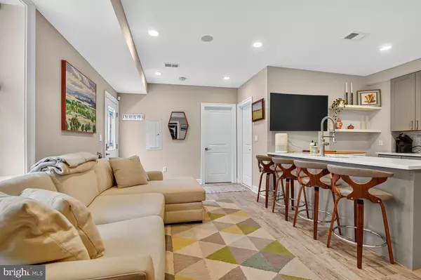 Washington, DC 20002,1014 10TH ST NE #1