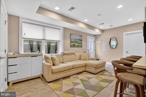 Washington, DC 20002,1014 10TH ST NE #1