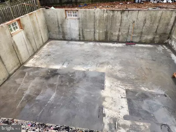 Waldorf, MD 20601,2712 TRED AVON CT