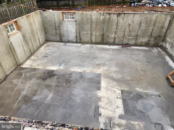 Waldorf, MD 20601,2712 TRED AVON CT