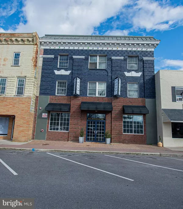 Delmar, DE 19940,10 PENNSYLVANIA AVE #F