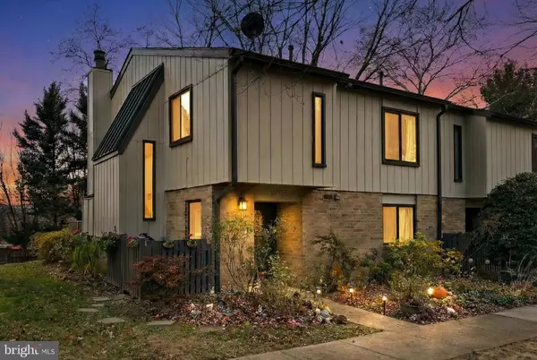 Reston, VA 20190,1809 IVY OAK SQ #61