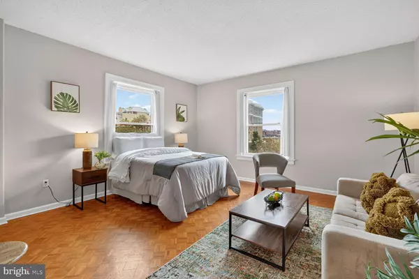 Washington, DC 20009,1851 COLUMBIA RD NW #303