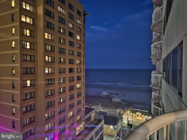 Atlantic City, NJ 08401,3101 BOARDWALK #2302B1
