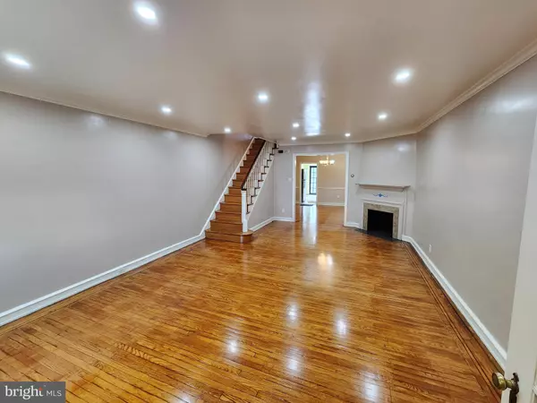 Philadelphia, PA 19150,2320 79TH AVE