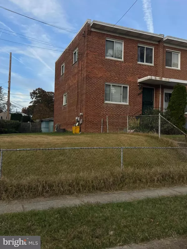 Hyattsville, MD 20782,3500 MANORWOOD DR