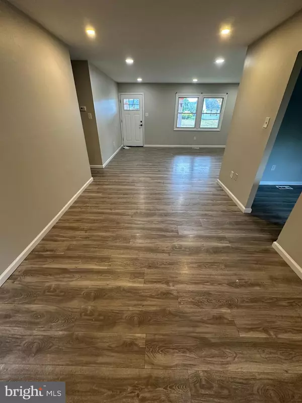 Willingboro, NJ 08046,86 EVERGREEN DR