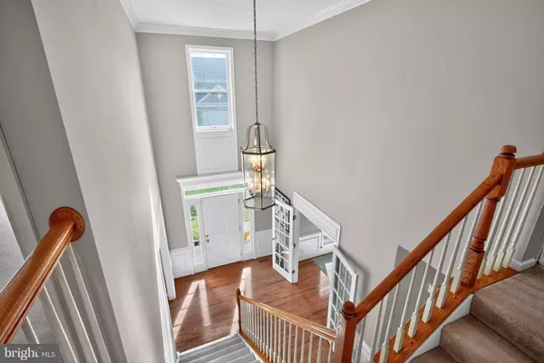 Lorton, VA 22079,8846 WESTERN HEMLOCK WAY