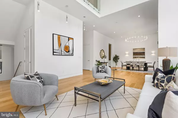 Arlington, VA 22207,3554 MILITARY RD