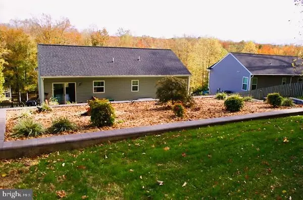 Fredericksburg, VA 22405,8 HOWARD CIR