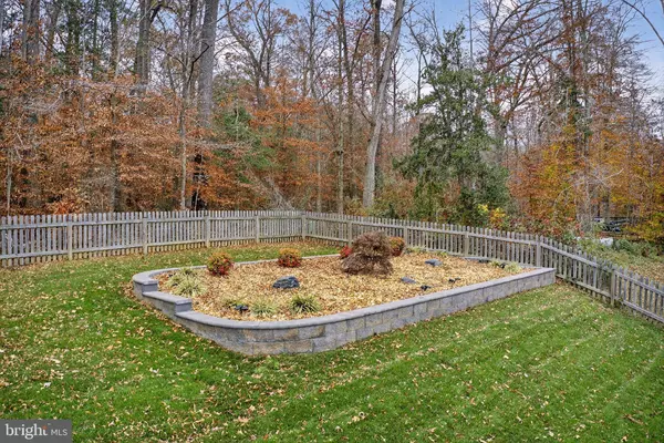 Fredericksburg, VA 22405,8 HOWARD CIR