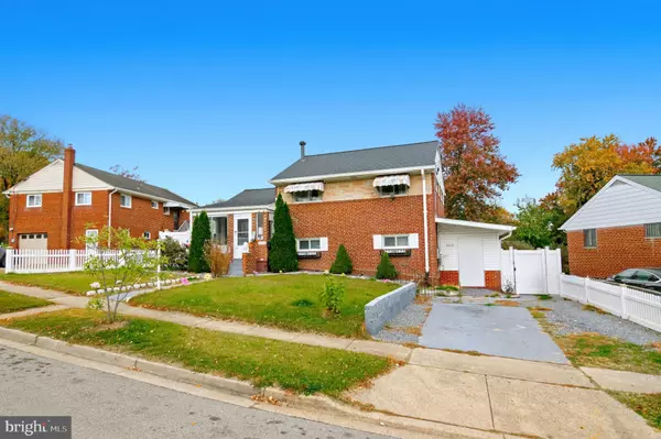 Capitol Heights, MD 20743,6512 ROLLING RIDGE DR