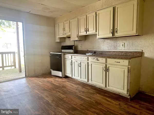 Baltimore, MD 21215,3218 W BELVEDERE AVE