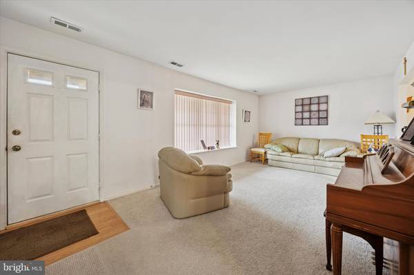 Sicklerville, NJ 08081,53 BRECKENRIDGE DR