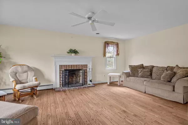 Southampton, PA 18966,18 PRINCE CIR