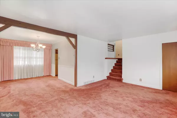 Southampton, PA 18966,926 CARLIN DR