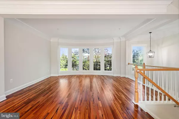 Leesburg, VA 20176,43781 APACHE WELLS TER