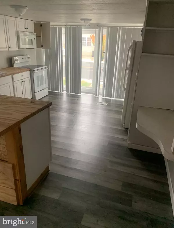 Ocean City, MD 21842,13318 COLONIAL RD