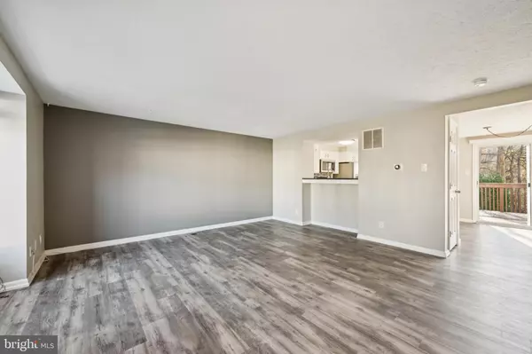 Sicklerville, NJ 08081,47 WAGON WHEEL DR